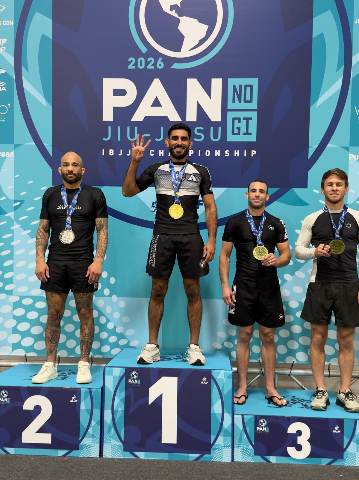 Lucas Araújo on top of the podium with his gold medal at the 2026 IBJJF Pan No-Gi Jiu-Jitsu Championship